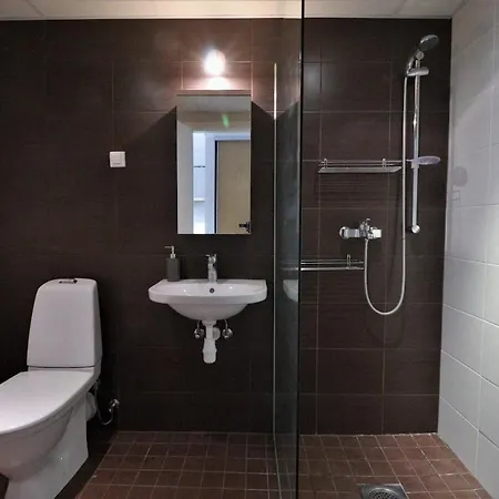 Modern & Peaceful Apartamento Talin